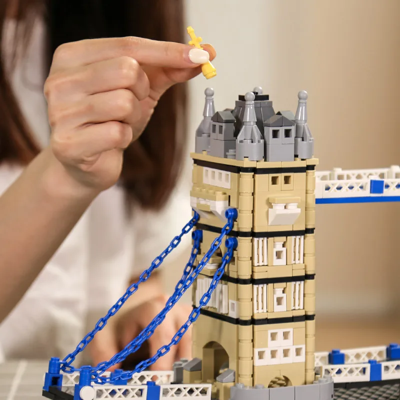 Creative Construction World Fa - Kids Toys London recension och pris
